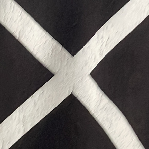 Used Nixon Zip Up Hoodie! Black sized Medium - Picture 4 of 6